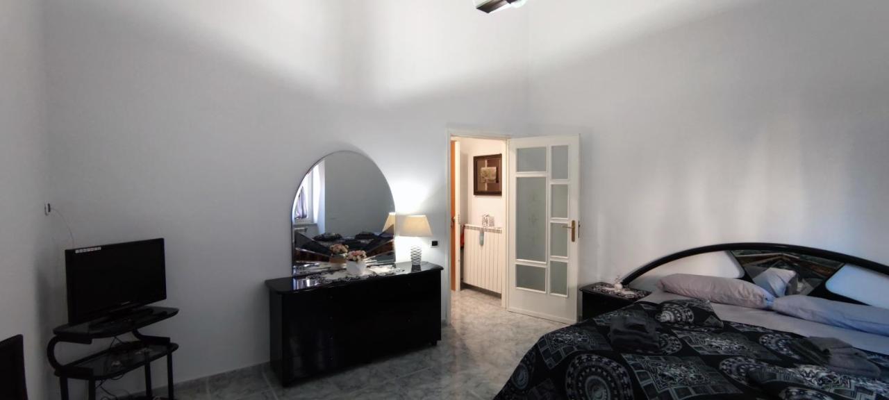 Gevynapule Apartment Naples Exterior photo